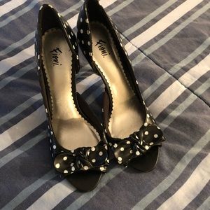 Black & White Polka Dot heels